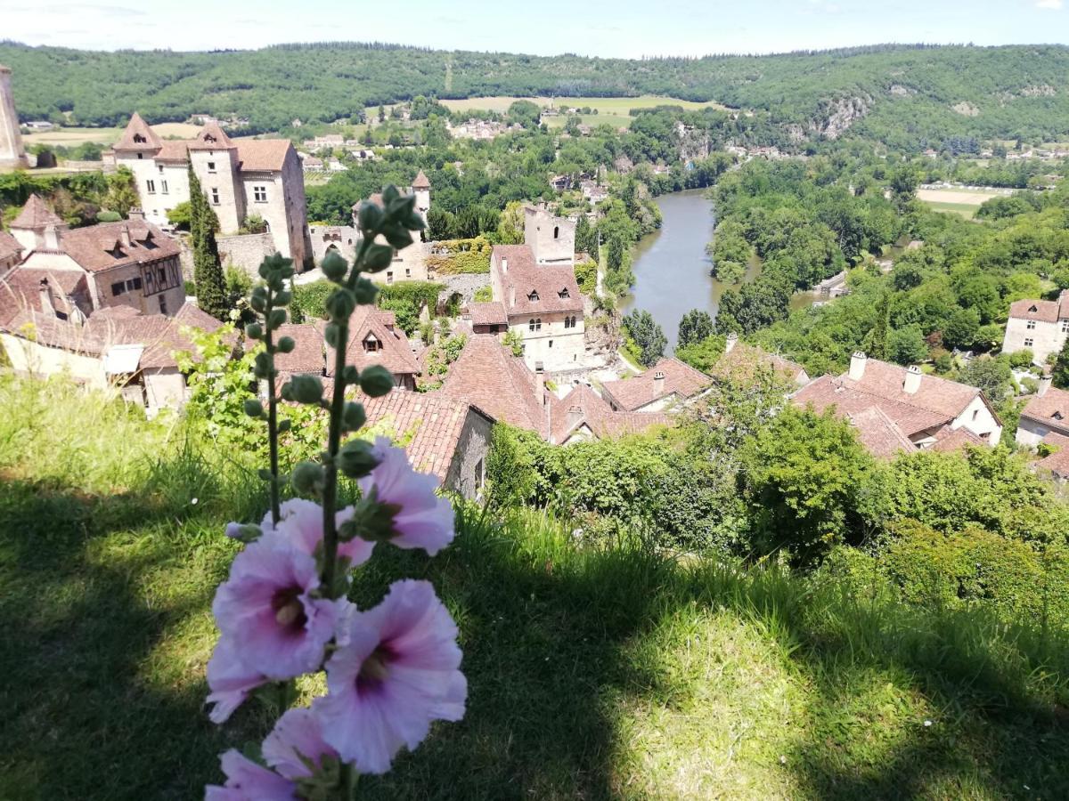 Bed and Breakfast Le Puits De Garival Tour-de-Faure Екстер'єр фото